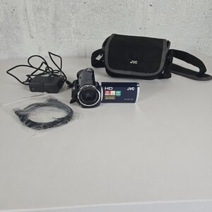 JVC Everio GZ-HM30AU HD Camcorder Blue 40x Zoom Bundle w/ Bag Works
